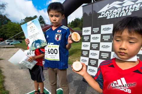 20220910-shirane-ascent-3-kids-sky-139_52348322327_o.jpg