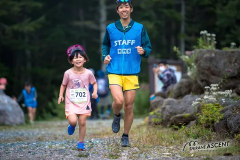 20220910-shirane-ascent-3-kids-sky-135_52349279811_o.jpg